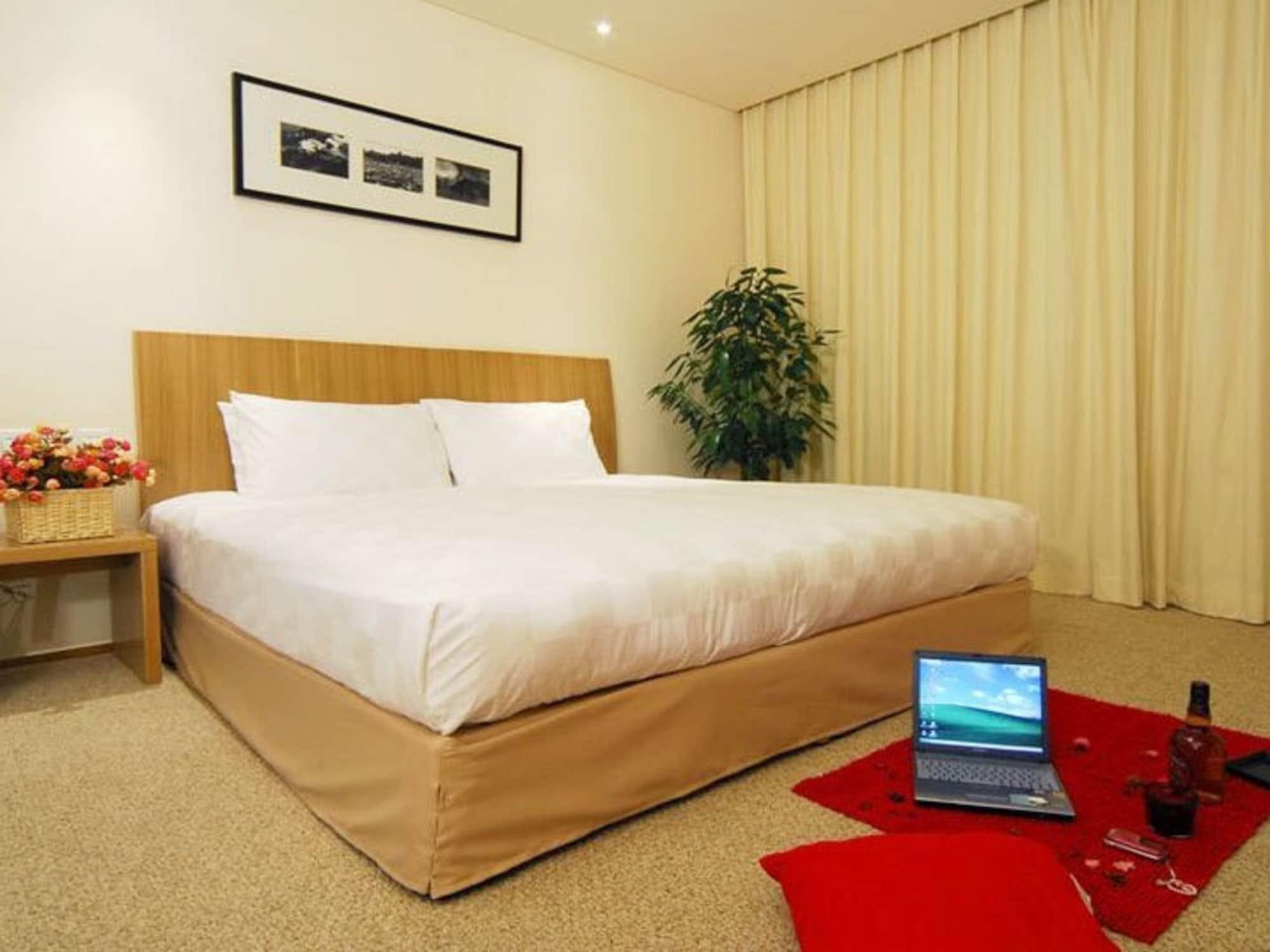 Ssaw Garden Hotel Пекин Екстериор снимка