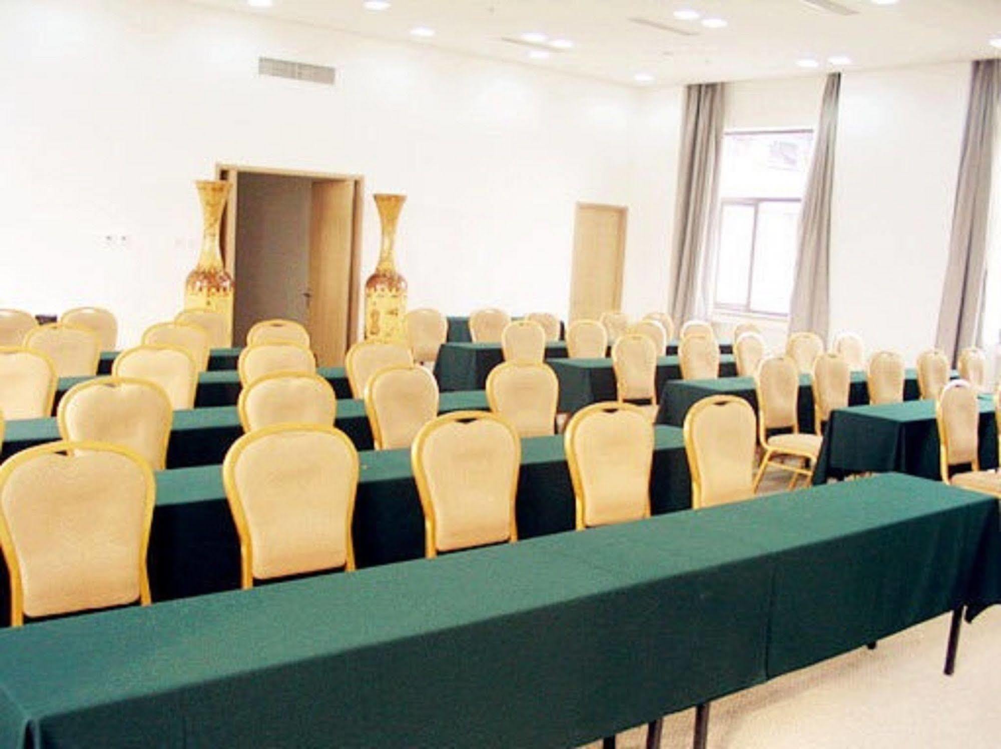 Ssaw Garden Hotel Пекин Екстериор снимка